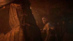 extant_GameOfThrones_3x04-KissedByFire_0280