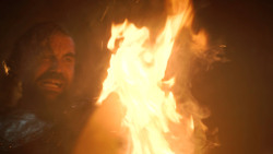 extant_GameOfThrones_3x04-KissedByFire_0292