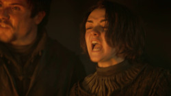 extant_GameOfThrones_3x04-KissedByFire_0295