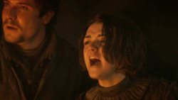 extant_GameOfThrones_3x04-KissedByFire_0296