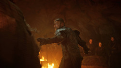 extant_GameOfThrones_3x04-KissedByFire_0301