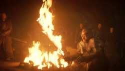 extant_GameOfThrones_3x04-KissedByFire_0310