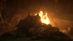 extant_GameOfThrones_3x04-KissedByFire_0334