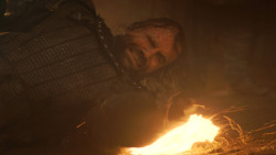 extant_GameOfThrones_3x04-KissedByFire_0347