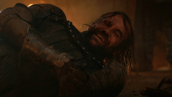 extant_GameOfThrones_3x04-KissedByFire_0374