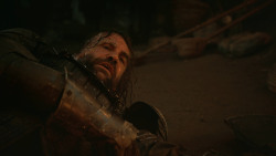extant_GameOfThrones_3x04-KissedByFire_0382