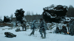 extant_GameOfThrones_3x04-KissedByFire_0412