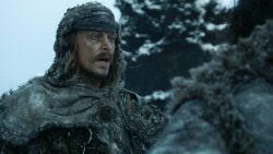 extant_GameOfThrones_3x04-KissedByFire_0468