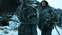 extant_GameOfThrones_3x04-KissedByFire_0553