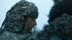 extant_GameOfThrones_3x04-KissedByFire_0578