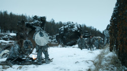 extant_GameOfThrones_3x04-KissedByFire_0643