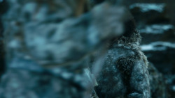 extant_GameOfThrones_3x04-KissedByFire_0655