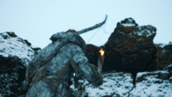 extant_GameOfThrones_3x04-KissedByFire_0688