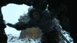 extant_GameOfThrones_3x04-KissedByFire_0694
