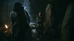 extant_GameOfThrones_3x04-KissedByFire_0722