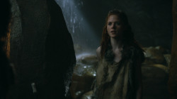 extant_GameOfThrones_3x04-KissedByFire_0741