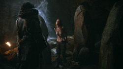 extant_GameOfThrones_3x04-KissedByFire_0753