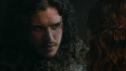 extant_GameOfThrones_3x04-KissedByFire_0784