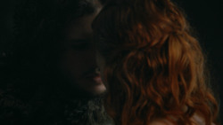extant_GameOfThrones_3x04-KissedByFire_0799