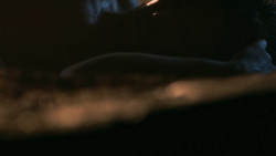 extant_GameOfThrones_3x04-KissedByFire_0850