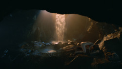 extant_GameOfThrones_3x04-KissedByFire_0988