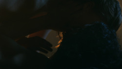 extant_GameOfThrones_3x04-KissedByFire_1000