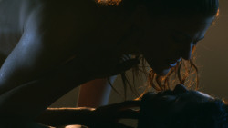 extant_GameOfThrones_3x04-KissedByFire_1010