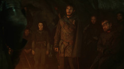 extant_GameOfThrones_3x04-KissedByFire_1102