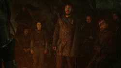 extant_GameOfThrones_3x04-KissedByFire_1104