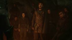 extant_GameOfThrones_3x04-KissedByFire_1105