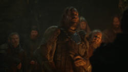 extant_GameOfThrones_3x04-KissedByFire_1113