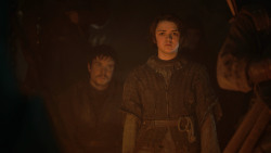 extant_GameOfThrones_3x04-KissedByFire_1128