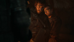 extant_GameOfThrones_3x04-KissedByFire_1139