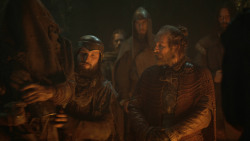 extant_GameOfThrones_3x04-KissedByFire_1147