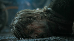 extant_GameOfThrones_3x04-KissedByFire_1193