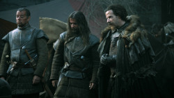 extant_GameOfThrones_3x04-KissedByFire_1200