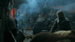extant_GameOfThrones_3x04-KissedByFire_1206