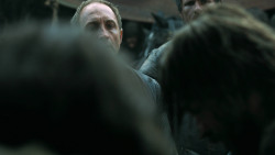 extant_GameOfThrones_3x04-KissedByFire_1211
