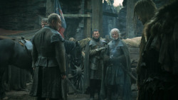 extant_GameOfThrones_3x04-KissedByFire_1270