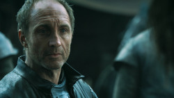extant_GameOfThrones_3x04-KissedByFire_1281