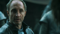 extant_GameOfThrones_3x04-KissedByFire_1282