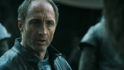 extant_GameOfThrones_3x04-KissedByFire_1307