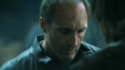 extant_GameOfThrones_3x04-KissedByFire_1315