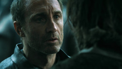 extant_GameOfThrones_3x04-KissedByFire_1328