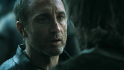 extant_GameOfThrones_3x04-KissedByFire_1333