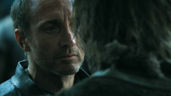 extant_GameOfThrones_3x04-KissedByFire_1341