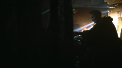 extant_GameOfThrones_3x04-KissedByFire_1363