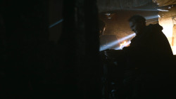 extant_GameOfThrones_3x04-KissedByFire_1365