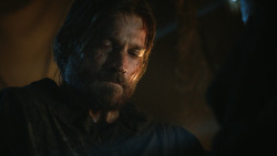 extant_GameOfThrones_3x04-KissedByFire_1397