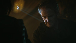extant_GameOfThrones_3x04-KissedByFire_1400